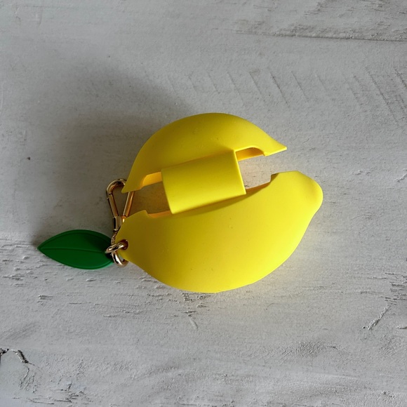 kate spade lemon airdrop case - Picture 6 of 6